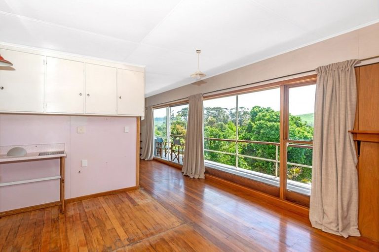 Photo of property in 18 Tuahine Crescent, Wainui, Gisborne, 4010