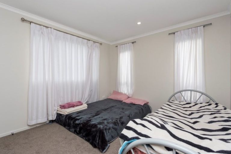 Photo of property in 3/11 Gazeley Avenue, Silverdale, Hamilton, 3216
