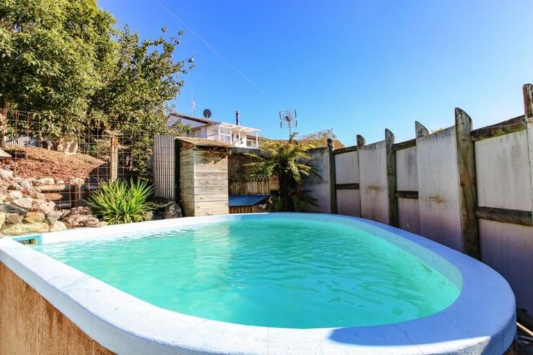 Photo of property in 28 Heatherlea Heights, Feilding, 4702