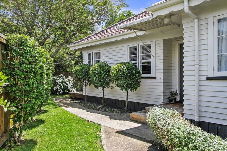 Photo of property in 9f Kakanui Avenue, Hillcrest, Hamilton, 3216