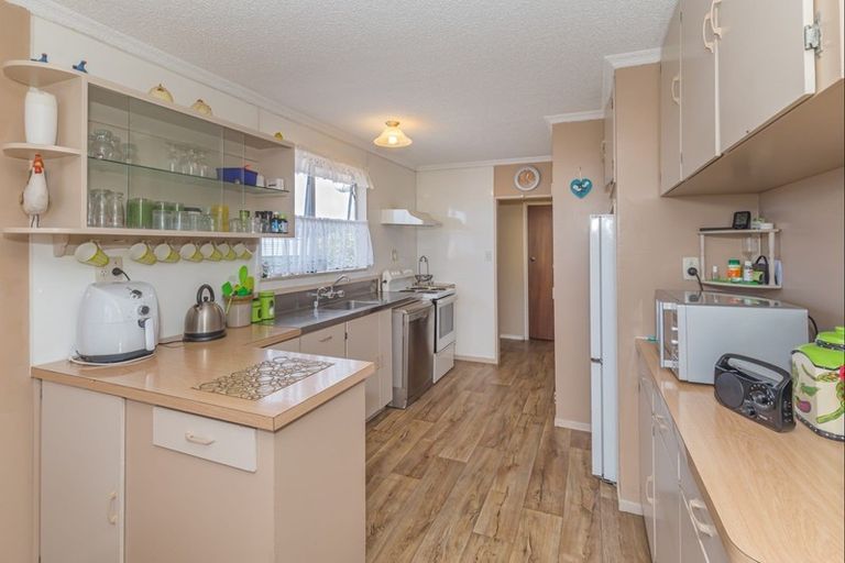 Photo of property in 28 Barling Street, Himatangi Beach, Foxton, 4891