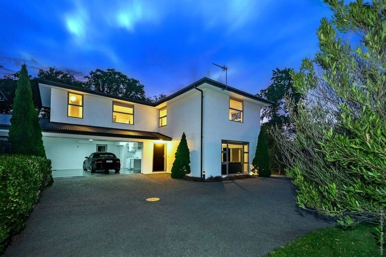 Photo of property in 18 Jennabelle Lane, Halswell, Christchurch, 8025