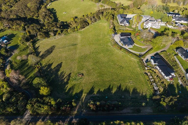 Photo of property in 10 Polwarth Road, Helensburgh, Dunedin, 9010