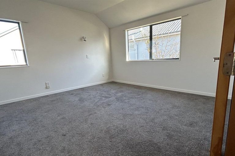 Photo of property in 2/359 Hereford Street, Linwood, Christchurch, 8011