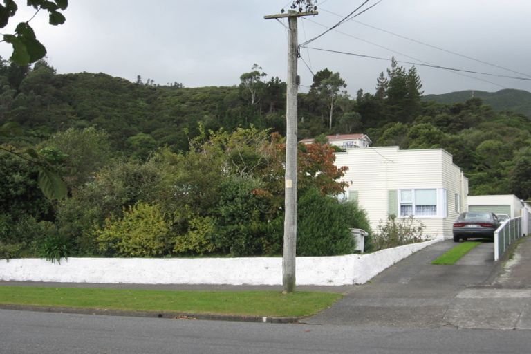 Photo of property in 14 Rimu Street, Naenae, Lower Hutt, 5011