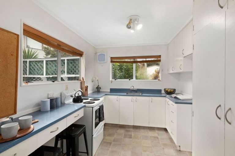 Photo of property in 1/30 Stokes Valley Road, Stokes Valley, Lower Hutt, 5019