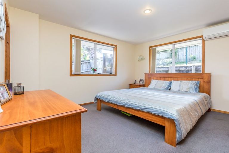 Photo of property in 7a Sailfish Drive, West Harbour, Auckland, 0618