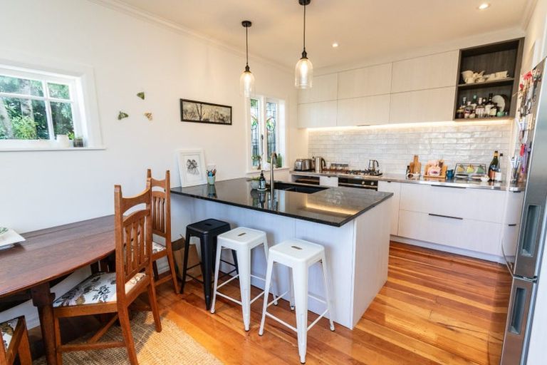Photo of property in 105 Hataitai Road, Hataitai, Wellington, 6021