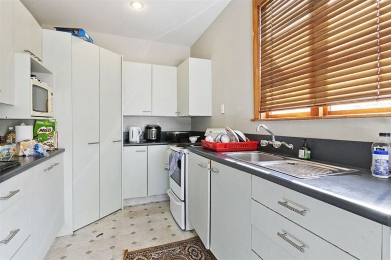 Photo of property in 2/11 Berwick Street, Saint Albans, Christchurch, 8014