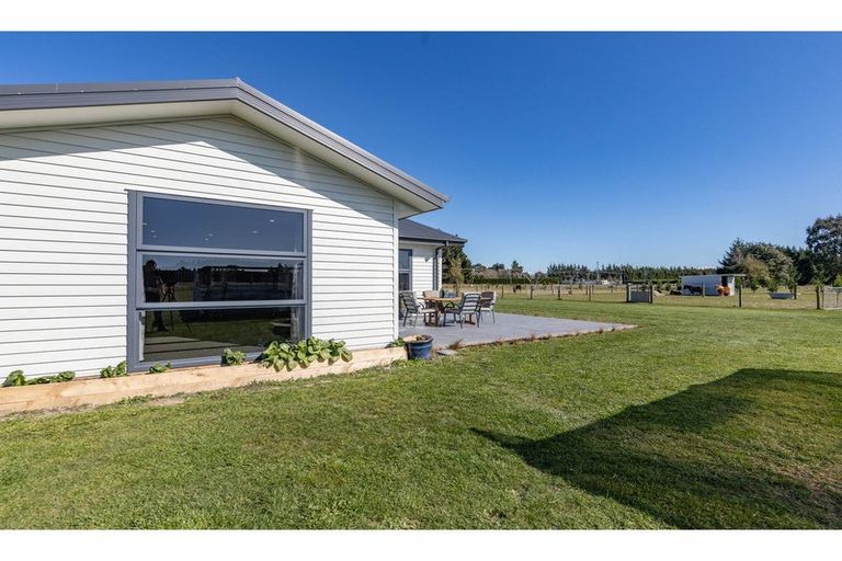 Photo of property in 2612 Wards Road, Darfield, 7571