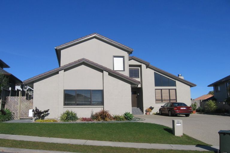 Photo of property in 11 Skye Road, East Tamaki Heights, Auckland, 2016