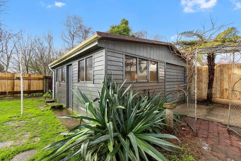 Photo of property in 73 Montgomery Crescent, Bader, Hamilton, 3206