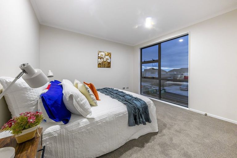 Photo of property in 11 Gum Spear Road, Takanini, 2112