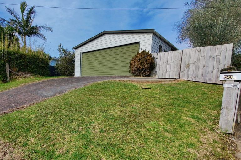 Photo of property in 50a Longburn Road, Henderson, Auckland, 0610