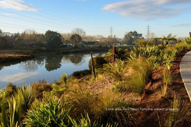 Photo of property in 90 Kahui Parade, Karaka, Papakura, 2113
