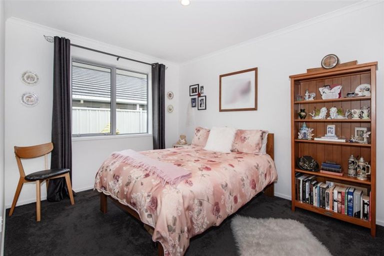 Photo of property in 5 Rolling Stone Rise, Tikipunga, Whangarei, 0112