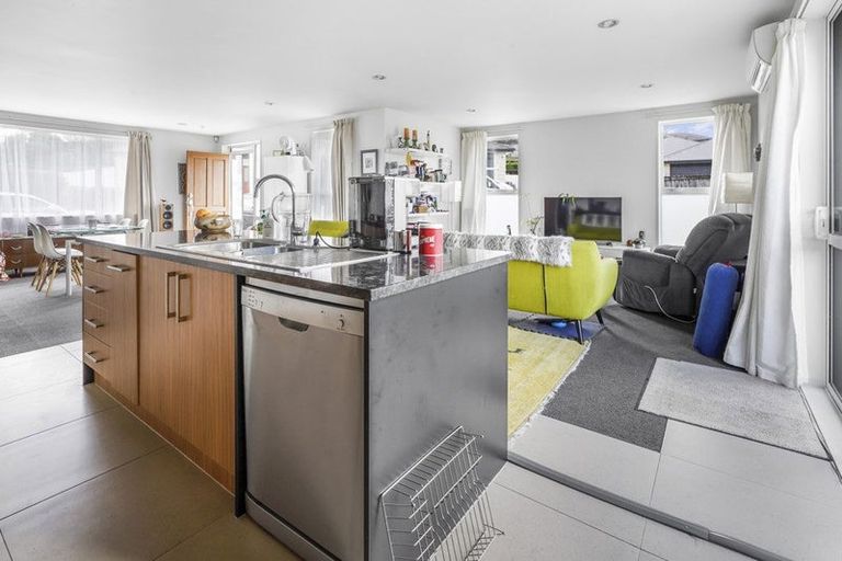 Photo of property in 17 Barwick Place, Huntington, Hamilton, 3210