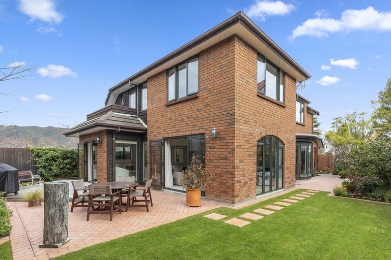 Photo of property in 29 Marina Grove, Hutt Central, Lower Hutt, 5010