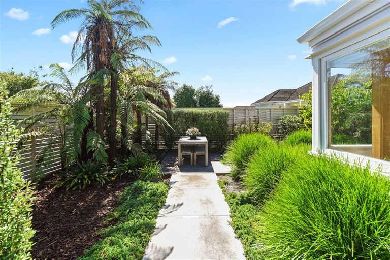 Photo of property in 14 Strowan Avenue, Fairfield, Hamilton, 3214