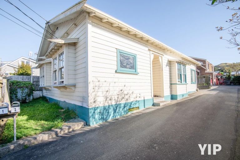 Photo of property in 1/44 Dr Taylor Terrace, Johnsonville, Wellington, 6037