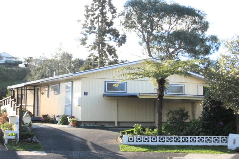 Photo of property in 20 Awanui Place, Welcome Bay, Tauranga, 3112