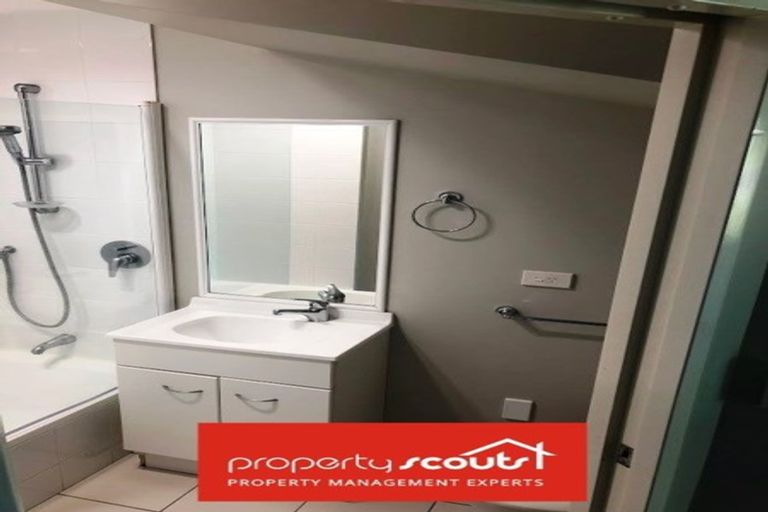 Photo of property in 9 Pooks Road, Ranui, Auckland, 0612