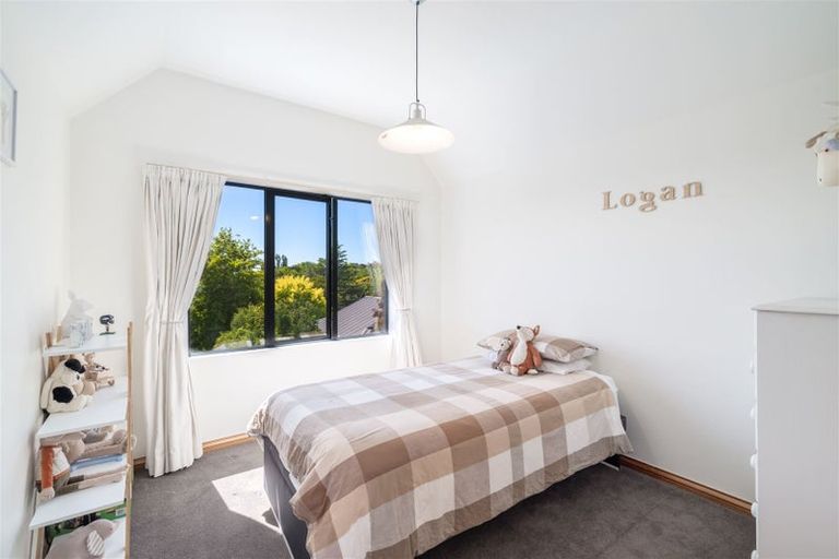 Photo of property in 13 Nehru Place, Cashmere, Christchurch, 8022