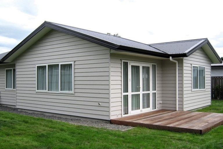 Photo of property in 24a Bethune Street, Featherston, 5710