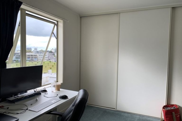 Photo of property in 10/8 Rendall Place, Eden Terrace, Auckland, 1021
