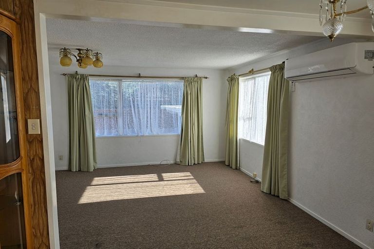 Photo of property in 3 Casuarina Road, Half Moon Bay, Auckland, 2012