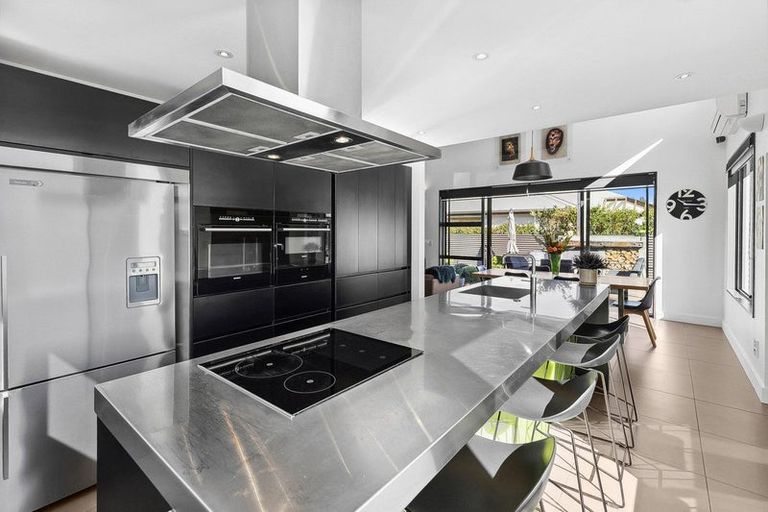 Photo of property in 21 Stonebrook Drive, Wanaka, 9305