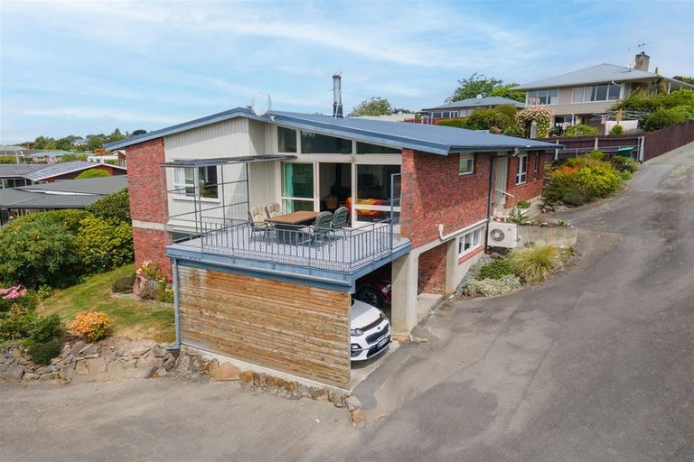 Photo of property in 215 Douglas Street, Highfield, Timaru, 7910