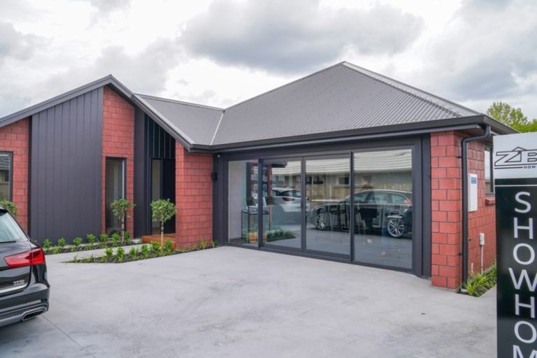 Photo of property in 70 Te Wharo Drive, Papamoa, 3118