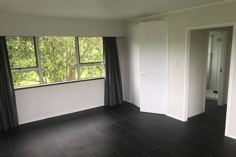 Photo of property in 569 Shoemaker Road, Waipu, 0582