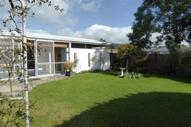 Photo of property in 11 Cedar Grove, Matua, Tauranga, 3110