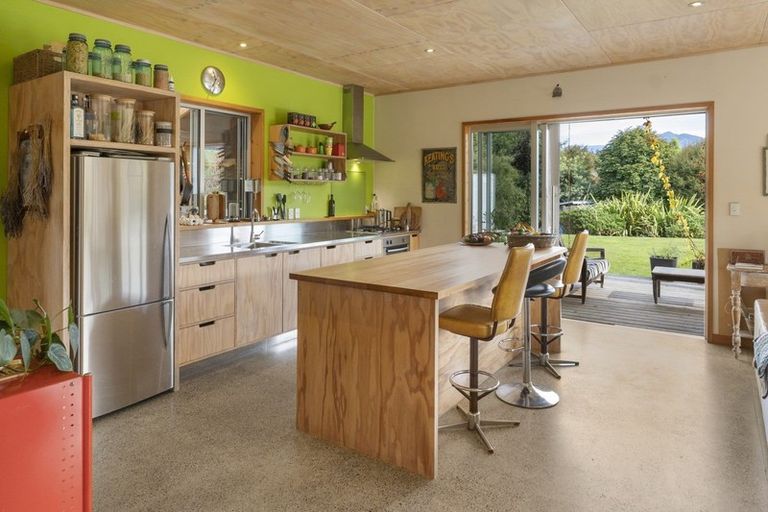 Photo of property in 1370 Motueka Valley Highway, Ngatimoti, Motueka, 7196