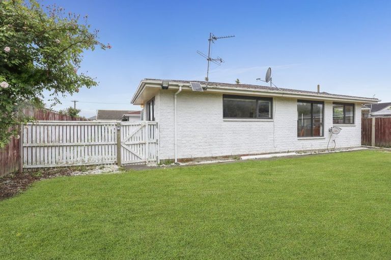Photo of property in 2/101 Teesdale Street, Burnside, Christchurch, 8053