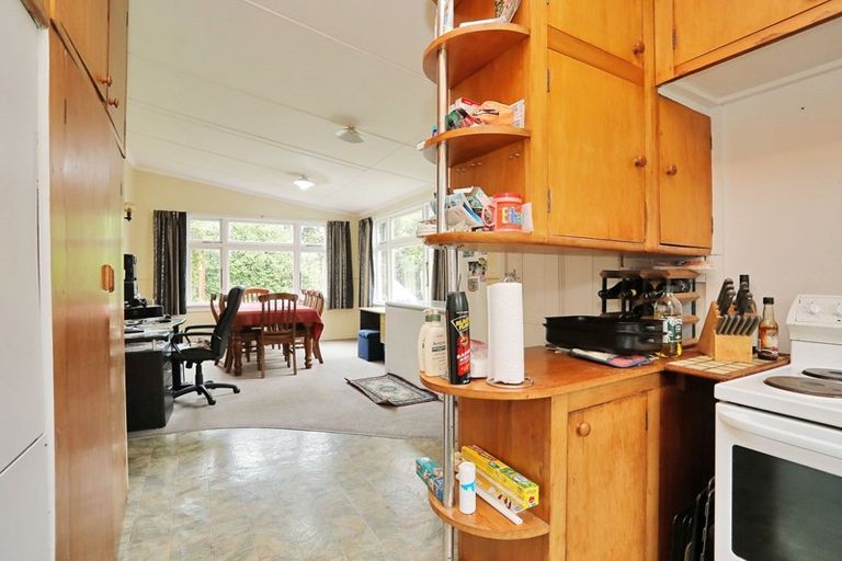 Photo of property in 898 Bluff Highway, Woodend, Invercargill, 9877