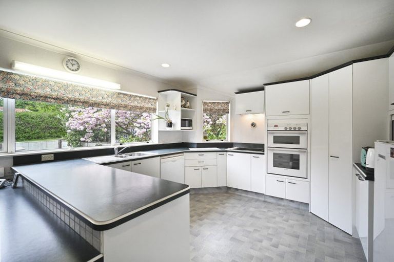 Photo of property in 36 Kopanga Road, Havelock North, 4130