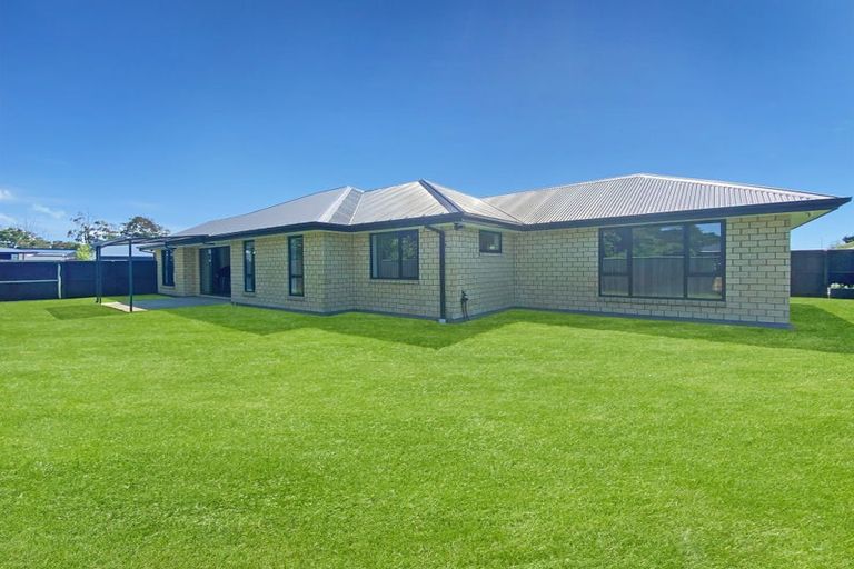 Photo of property in 17 Dynes Road, Rolleston, 7615