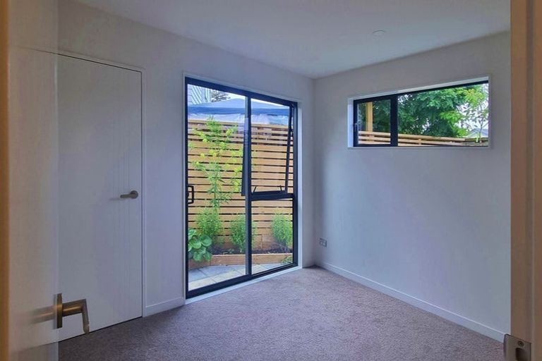 Photo of property in 10c Starling Place, Ranui, Auckland, 0612