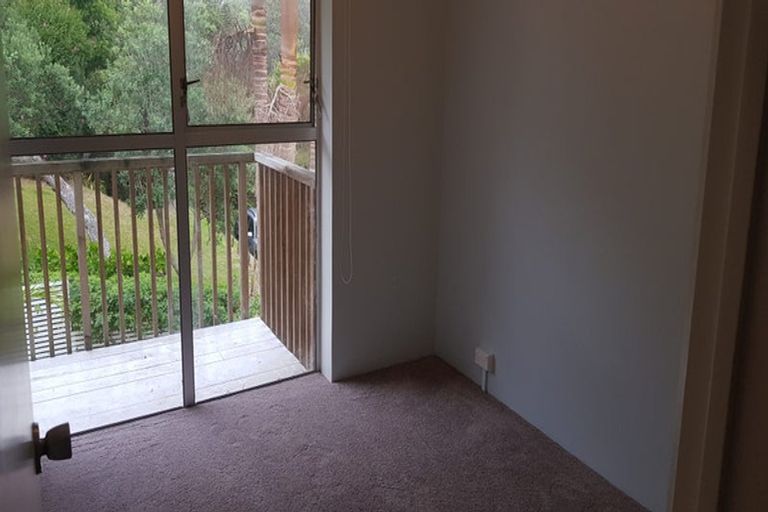 Photo of property in 1/20 Maritime Terrace, Birkenhead, Auckland, 0626