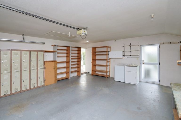 Photo of property in 33 Peer Street, Upper Riccarton, Christchurch, 8041