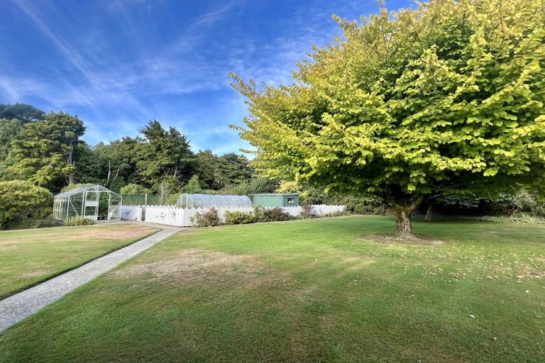 Photo of property in 132 Grant Road, Otatara, Invercargill, 9879