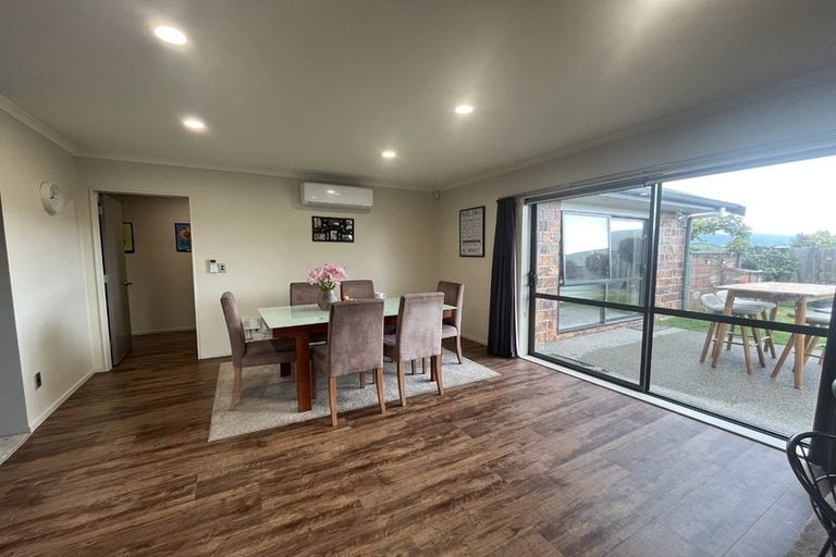 Photo of property in 17 Consort Close, Paraparaumu Beach, Paraparaumu, 5032