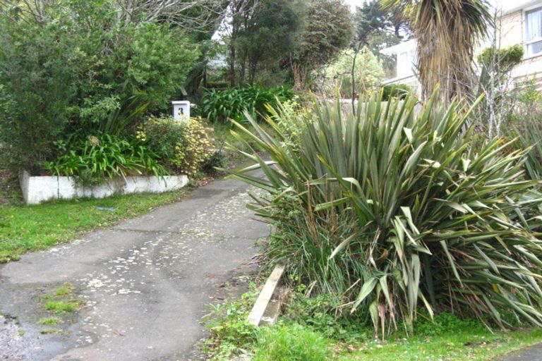 Photo of property in 3 Roger Street, Macandrew Bay, Dunedin, 9014