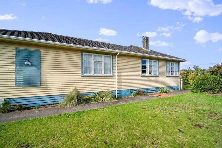 Photo of property in 178 South Road, Hawera, 4610