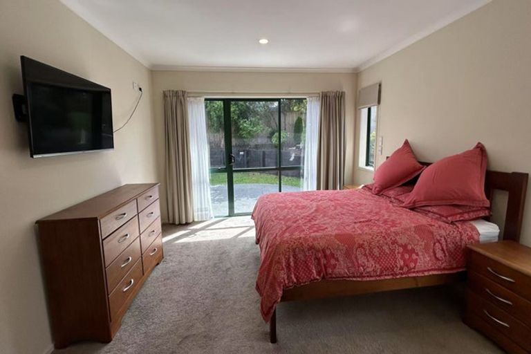 Photo of property in 3 Reinheimer Place, Flat Bush, Auckland, 2016