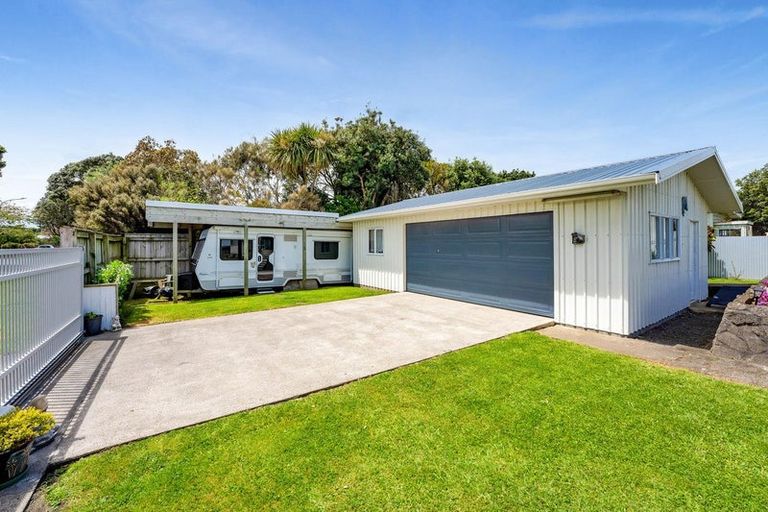 Photo of property in 234 Egmont Street, Patea, 4520