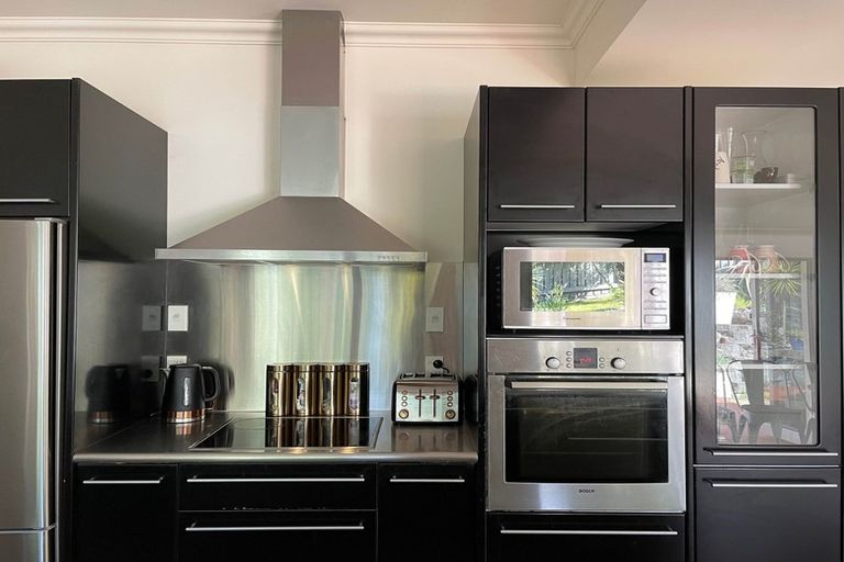 Photo of property in 6 Tuturu View, Ruakaka, 0116